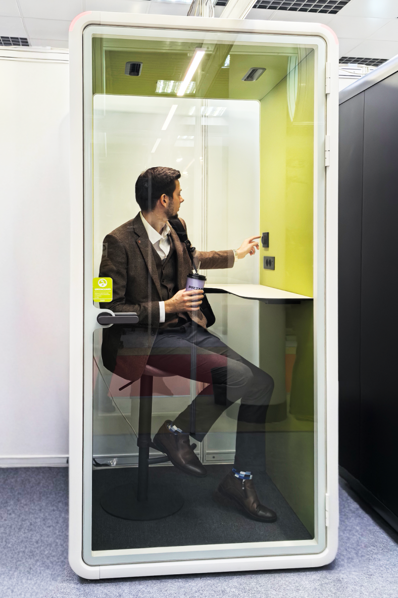 τελευταία εταιρεία περί Single people soundproof pod : introduction to Model S