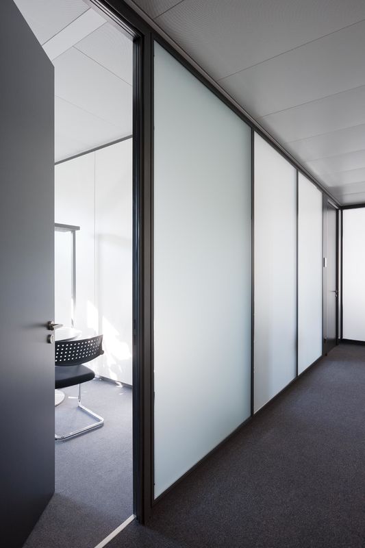 Smart Dimming Glass Partition Wall with PDLC Technology